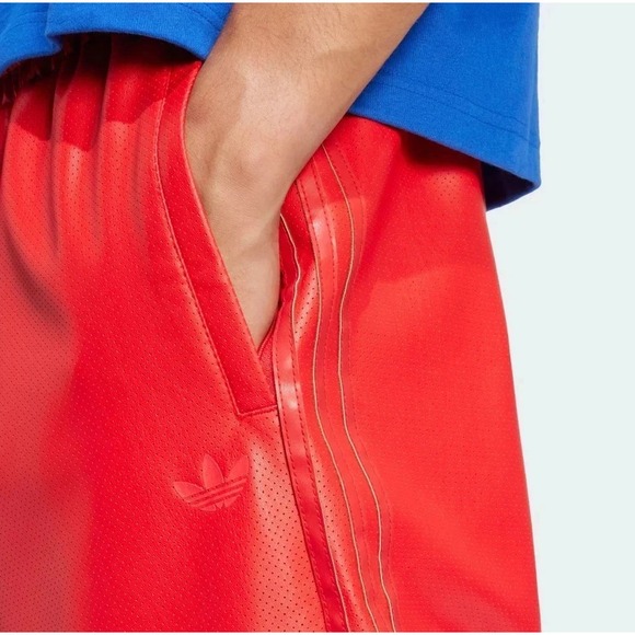 Sz Med ADIDAS Originals Premium Track Pants Red Better Scarlet JC8219 - New - Picture 2 of 7